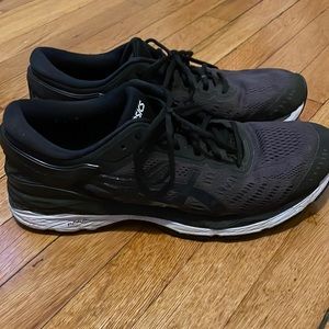 ASICS Gel Kayano 24 Size 12